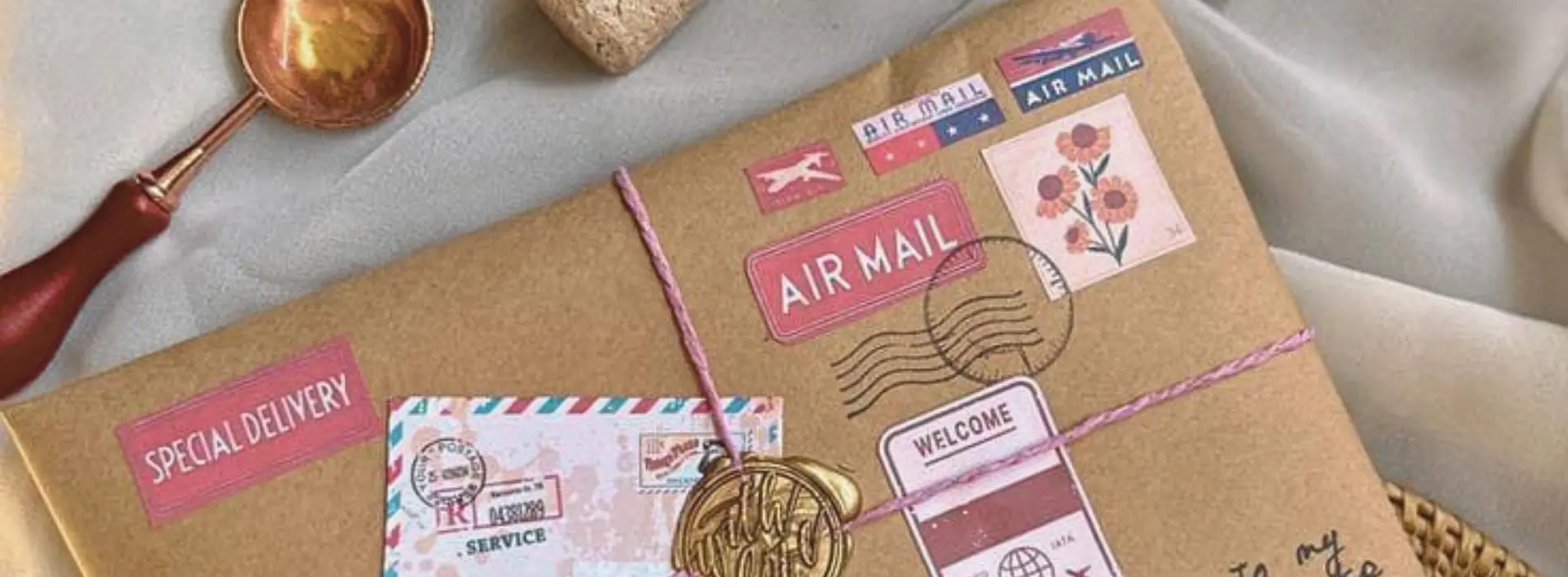 Le happy mail, c'est quoi ? (Et pourquoi j'en envoie depuis un an)
